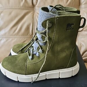 Sorel Explorer III Joan Waterproof Lace Up Boot 10 Green